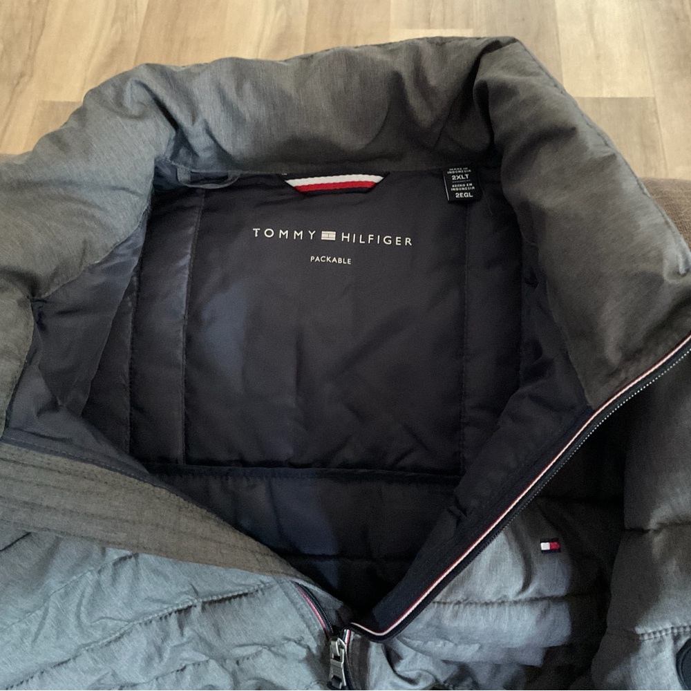 Tommy Hilfiger Charcoal Men's Puffer Jacket